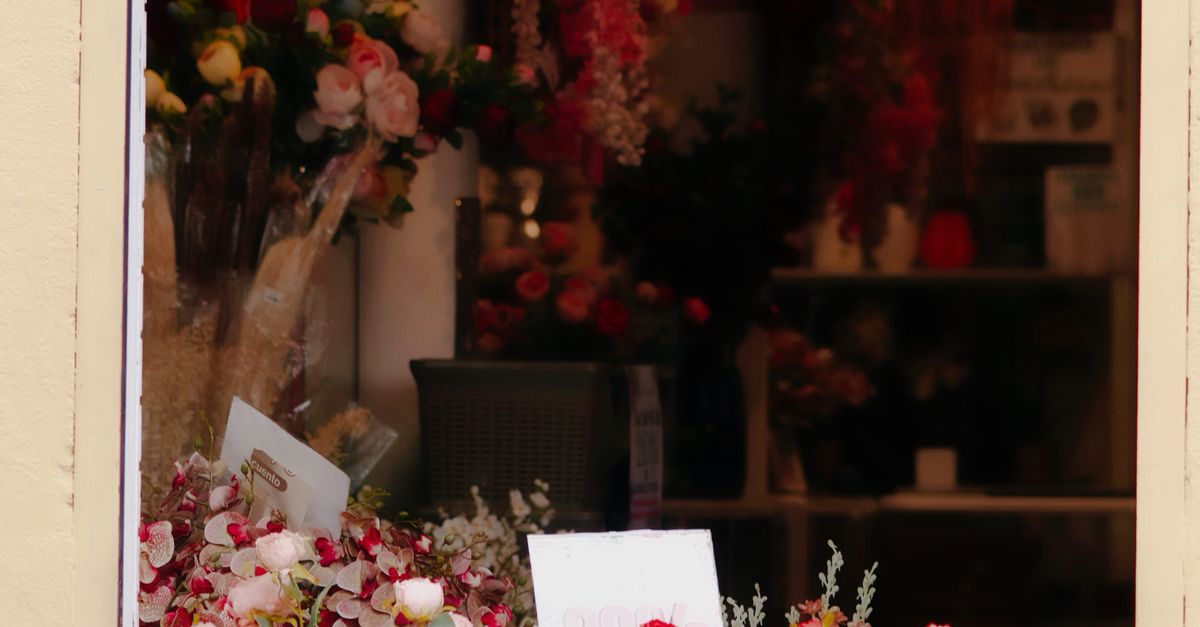 Seasonal Spring Flower Trends for 2023