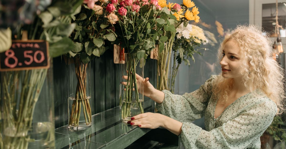 The Impact of Colour in Event Floral Installations